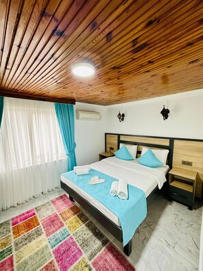 Classic Studio | Soundproofing, free WiFi, bed sheets - La Maison Bleue (Istanbul)