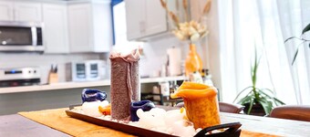 ☀︎ Bed & Breakfast ☀︎ Romantic Secluded Getaway in Lakewood Heights