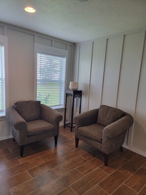 Interior - Pleasant Lake House as the perfect get away from your busy day to day (Anahuac)