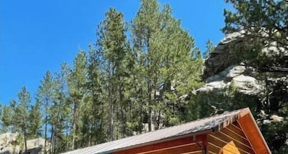 Paradise Land Cabin B