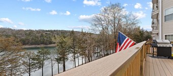 *Lake Dream*Full Remodel 2BR/2BA Lake Front&View!