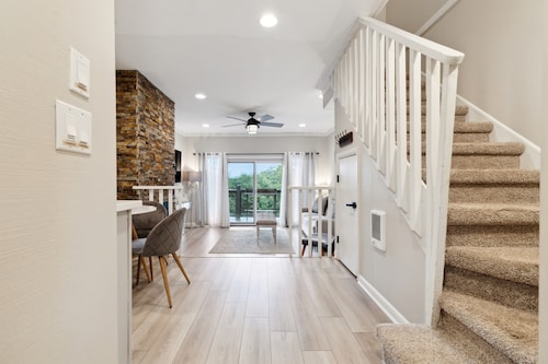 Peaceful MTN Haven with Fireplace & Views