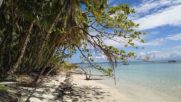 Private beach nearby, white sand, beach shuttle, sun-loungers