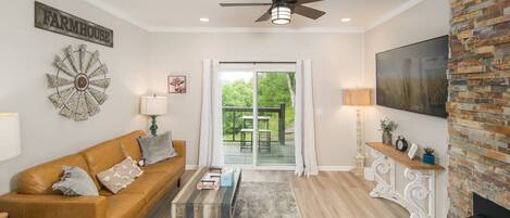 Téléviseur connecté, foyer