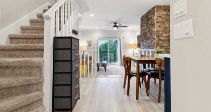 Quiet Mountain Home with Fireplace, A+ location!