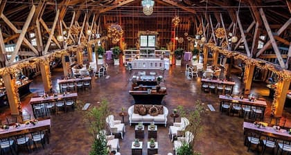 Pinehurst Golf, Weddings, Seminars with Hallmark Ambiance