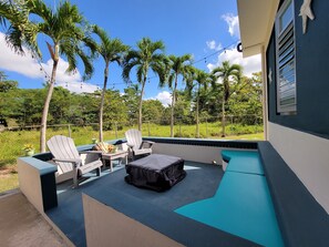 Terrace/patio - La Hacienda Beach House with Pool Near Rincón-Beach Front ...Only 1 Minute Walk! (Añasco)