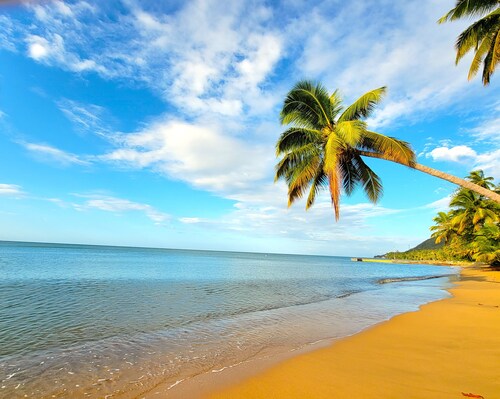 La Hacienda Beach House with Pool Near Rincón-Beach Front ...Only 1 Minute Walk!