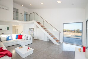 TV, stereo - Villa w/ heatable pool & BBQ in São Rafael (Albufeira)