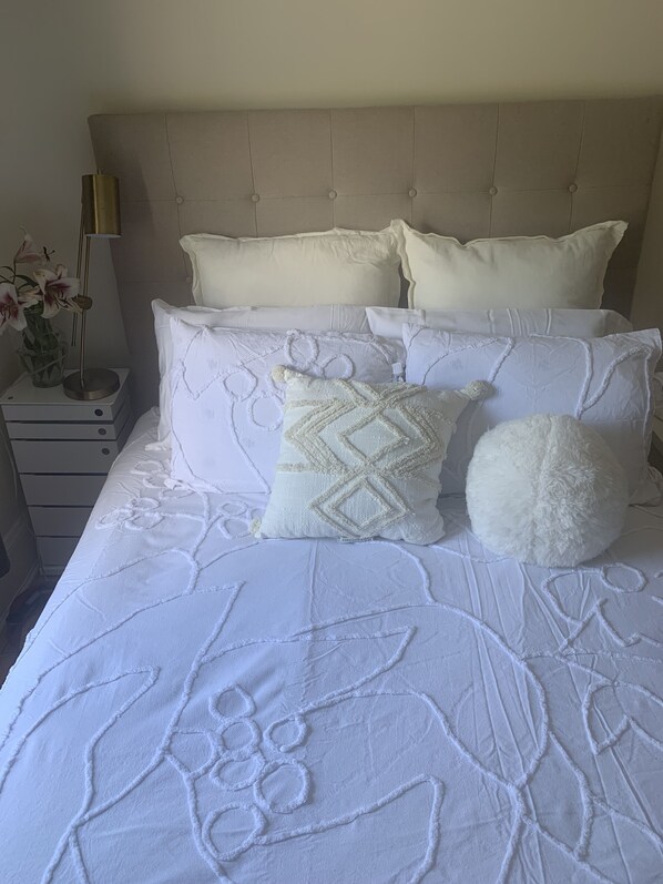 3 chambres, Wi-Fi gratuit, draps fournis