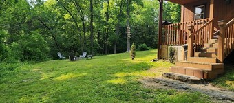 Rustic Private Cabin on 30 acres w/Loft/Firepit/Secluded/Trails