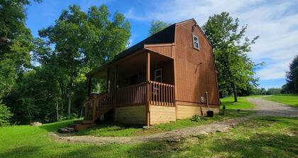 Rustic Private Cabin on 30 acres w/Loft/Firepit/Secluded/Trails