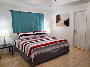 3 habitaciones, tabla de planchar con plancha y wifi gratis 