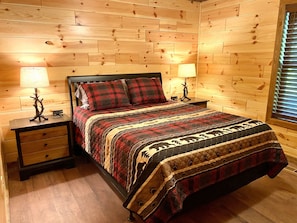 2 bedrooms, iron/ironing board, travel cot, free WiFi