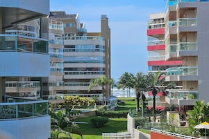 Superior Apartment | Property grounds