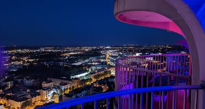 SKY - ROMANTIC -ROOM 33 Etage Hotelturm Augsburg