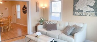 Cozy, Convenient 3 Bed Apartment near Providence!
