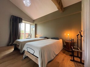 3 camere, accesso a Internet