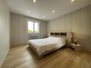 3 bedrooms