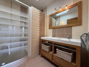 Dusche