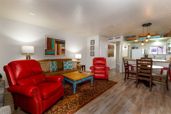 Télévision, cheminée