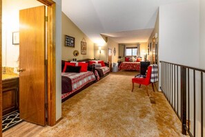 3 quartos, Wi-Fi de cortesia, roupa de cama