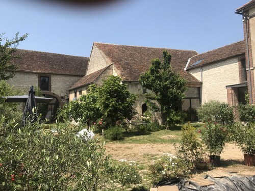 Gîte dans un grand corps de ferme