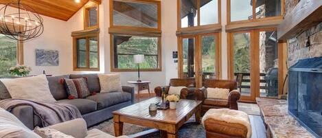 TV, fireplace, offices