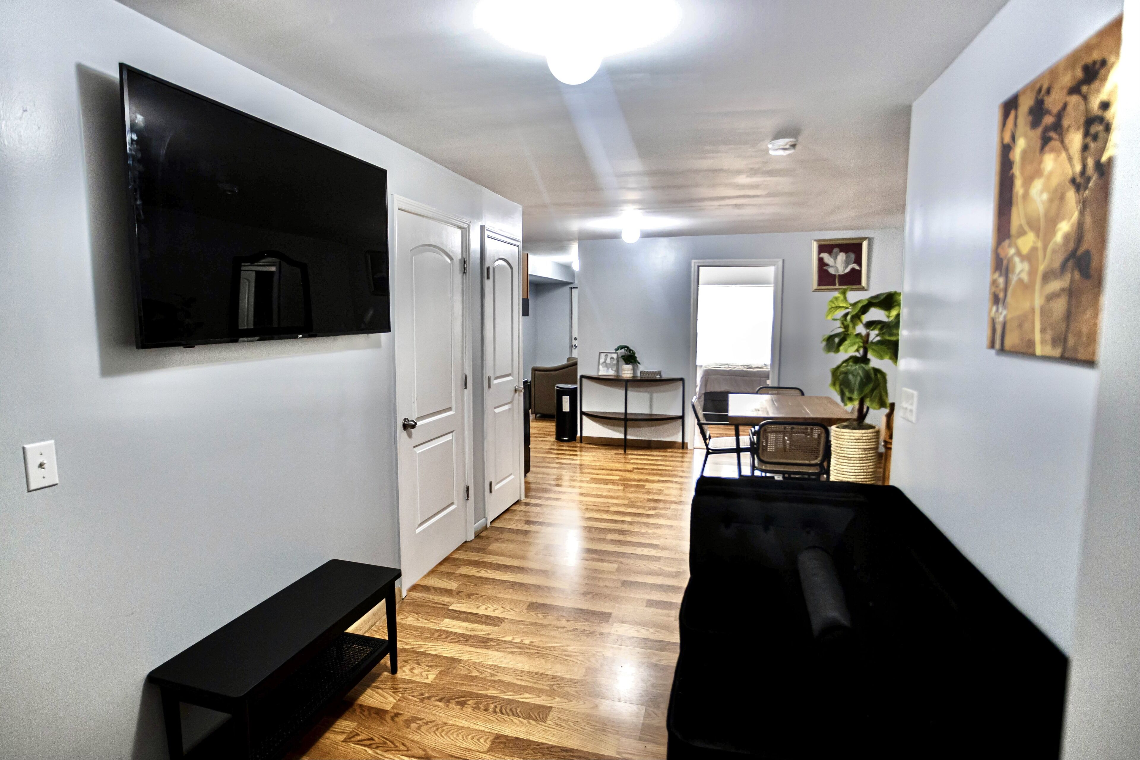 Lovely Loft 1-bedroom 1-bath By heart of downtown