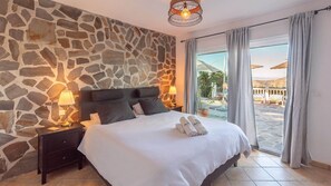 3 Schlafzimmer, Bügeleisen/Bügelbrett, Reisekinderbett, WLAN
