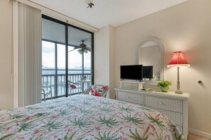 2 bedrooms, WiFi, bed sheets, wheelchair access