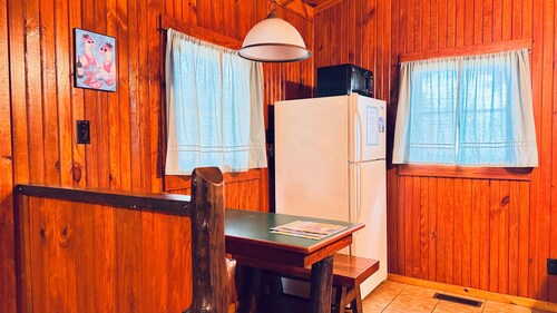 Cabin C-On the Lake-Swim-Fish-Docks-Pet Friendly