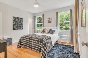 3 bedrooms, free WiFi, bed sheets