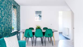Family House | Living area