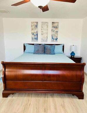 3 bedrooms, iron/ironing board, free WiFi, bed sheets