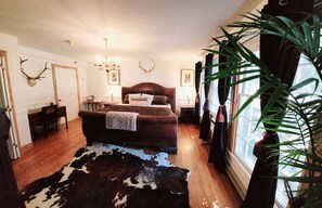 13 bedrooms, WiFi, bed sheets, wheelchair access - 13 BR Boutique in Berryville (Berryville)