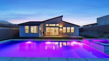 Alberca al aire libre