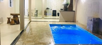 House with pool and leisure area 10 minutes from water parks