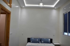 2 dormitoris, escriptori i wifi