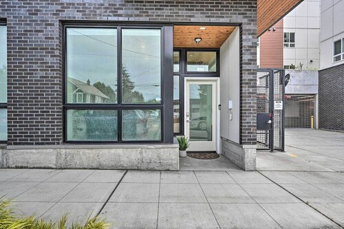 Stylish Ballard Studio 15 Mins from Space Needle