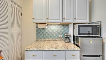 Fridge, microwave, coffee/tea maker, toaster