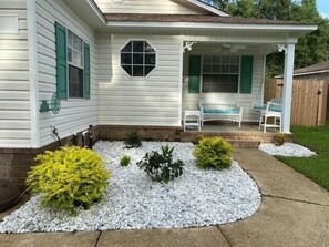 Cottage, 3 Bedrooms | Terrace/patio - Cozy Dream Cottage (Colorado Springs)