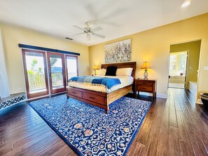 4 bedrooms, desk, travel cot, free WiFi