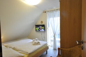 3 bedrooms, in-room safe, WiFi
