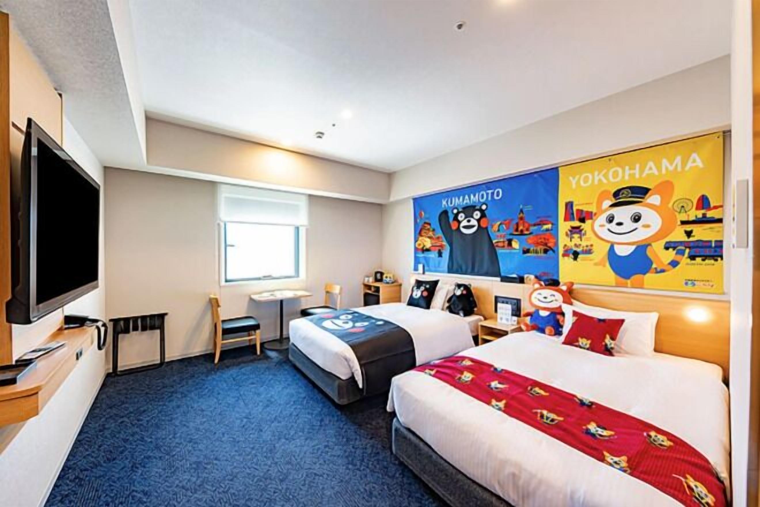 Down comforters, blackout drapes, free WiFi, bed sheets