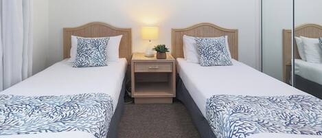 2 bedrooms