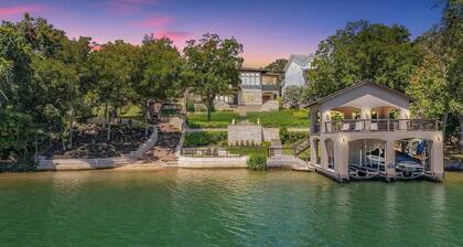 Lake Austin Retreat - Private Beach + Dock