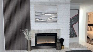 4 bedrooms, iron/ironing board, travel crib, free WiFi