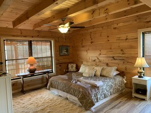 4 bedrooms, free WiFi, bed sheets