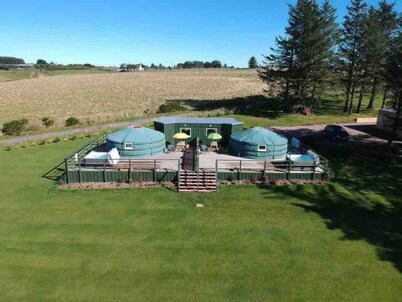 Green Yurt with Hot Tub - Sleeps 4, Parking & Pets